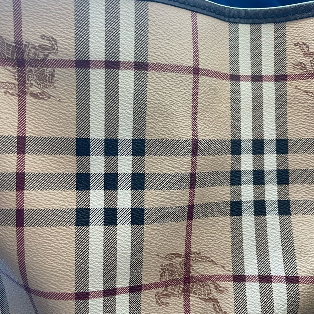 Burberry Nova Check Tote - Picture 7 of 14